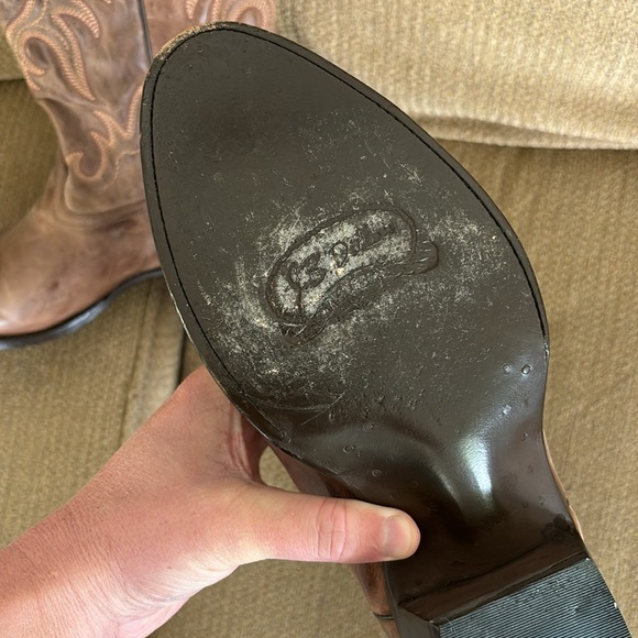 Super nice, used JB Dillon cowboy boots, men’s size 10.5 EE. - Picture 2 of 4
